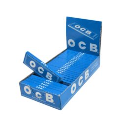 Cigaretové papírky OCB Blue - Cigaretové papírky OCB Blue. Knížečka obsahuje 50ks papírků se seříznutými rohy. Rozměry papírku: 36x69mm. Prodej pouze po celém balení 25ks. Cena je uvedená za 1ks.

Dovozce: Fortis-DB, spol. s r.o.